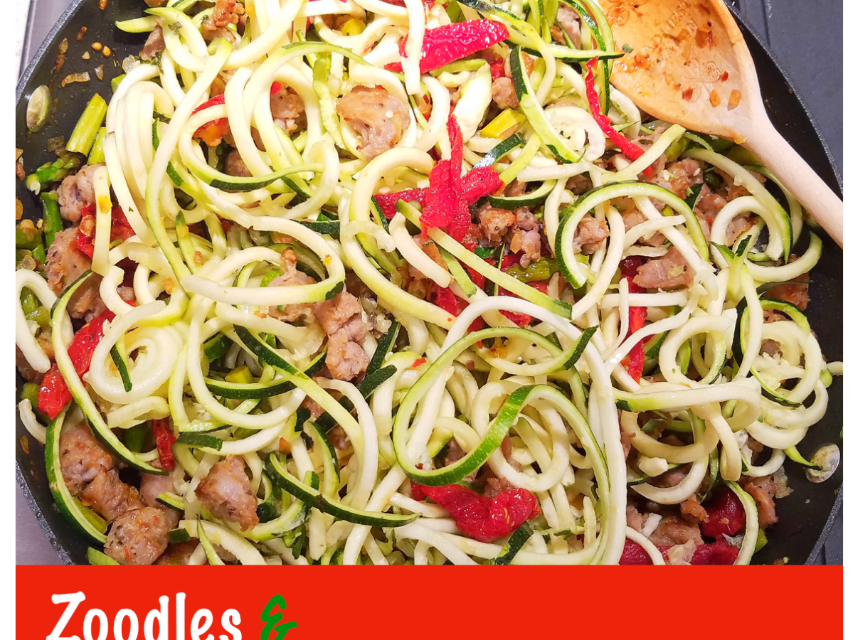 Healthy Dinner| Zoodles & Chicken&nbsp;Sausage